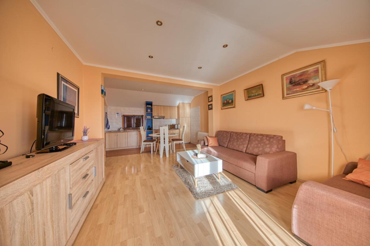 Apartment Kristic *